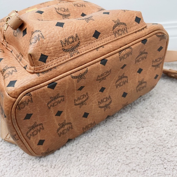 MCM Stark Side Studs Backpack - Picture 7 of 16